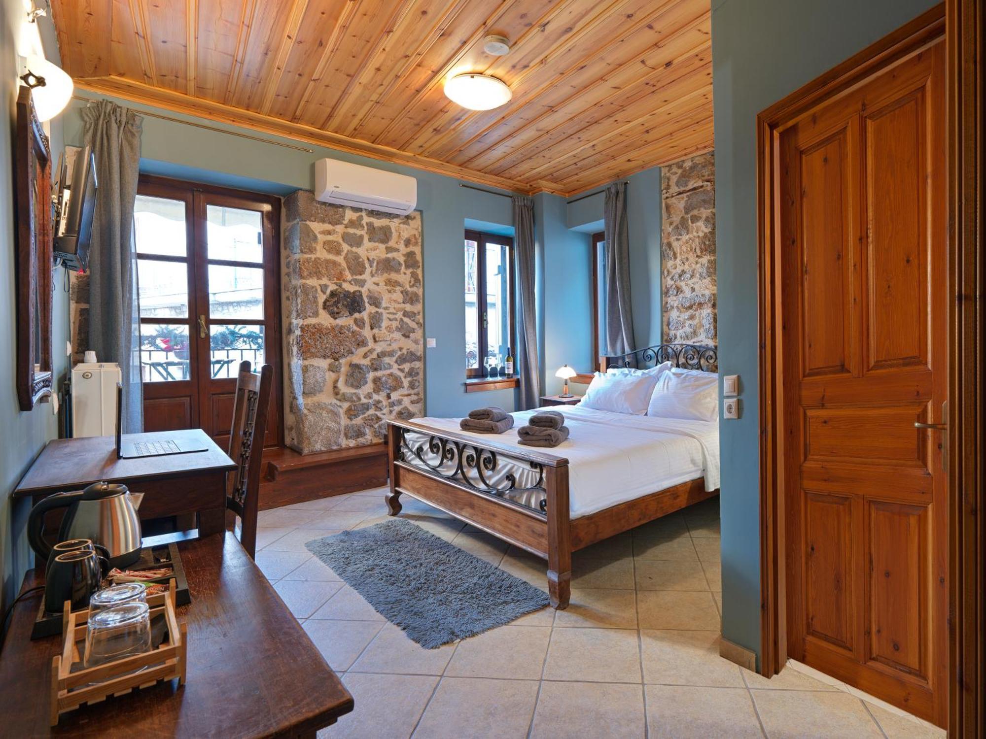 White Hills Suites & Spa Arachova Exterior foto